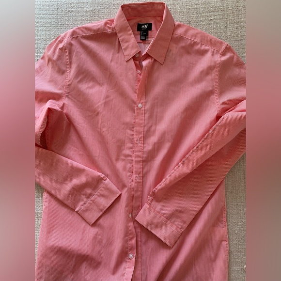 H&M Other - H&M men’s striped shirt NWT